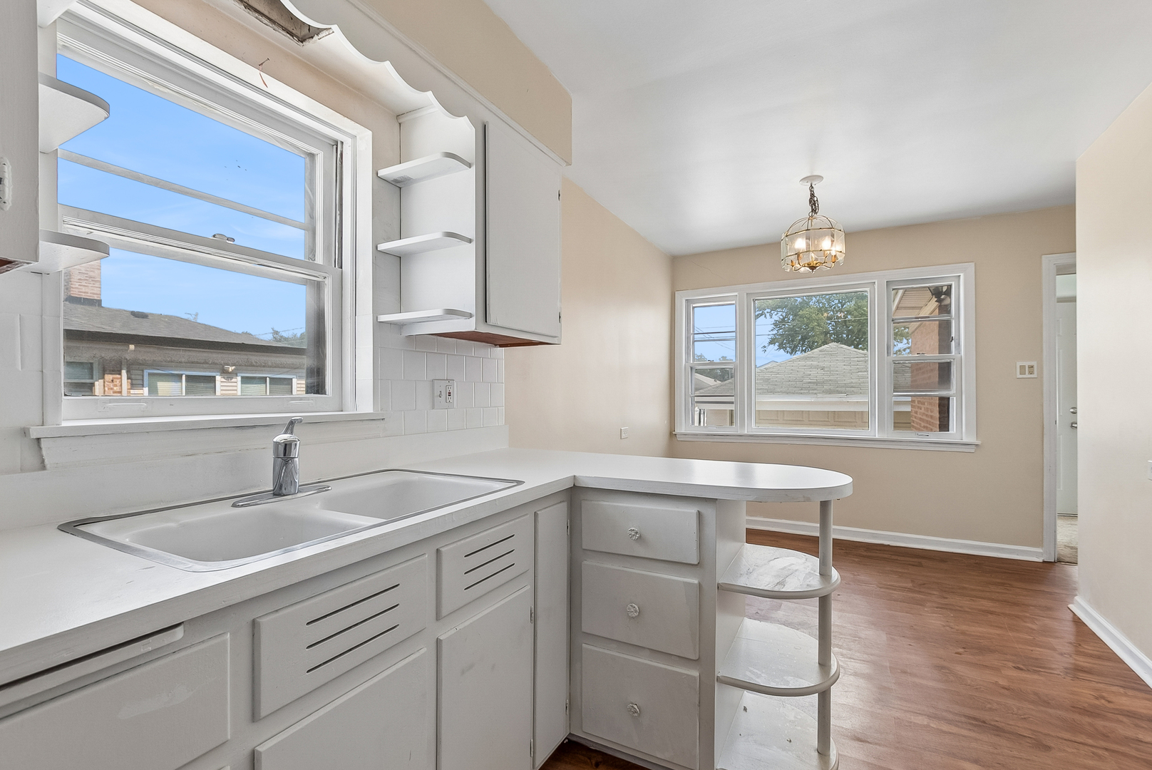 1029 Eastern Avenue Property Photo 11