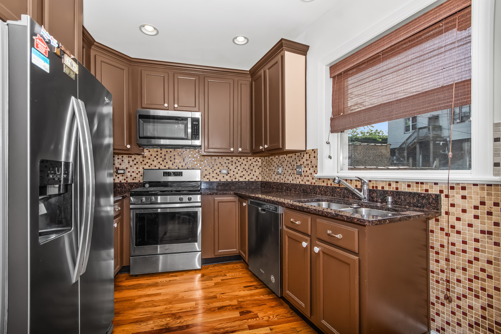 1629 W North Shore Drive 103 Property Photo 2