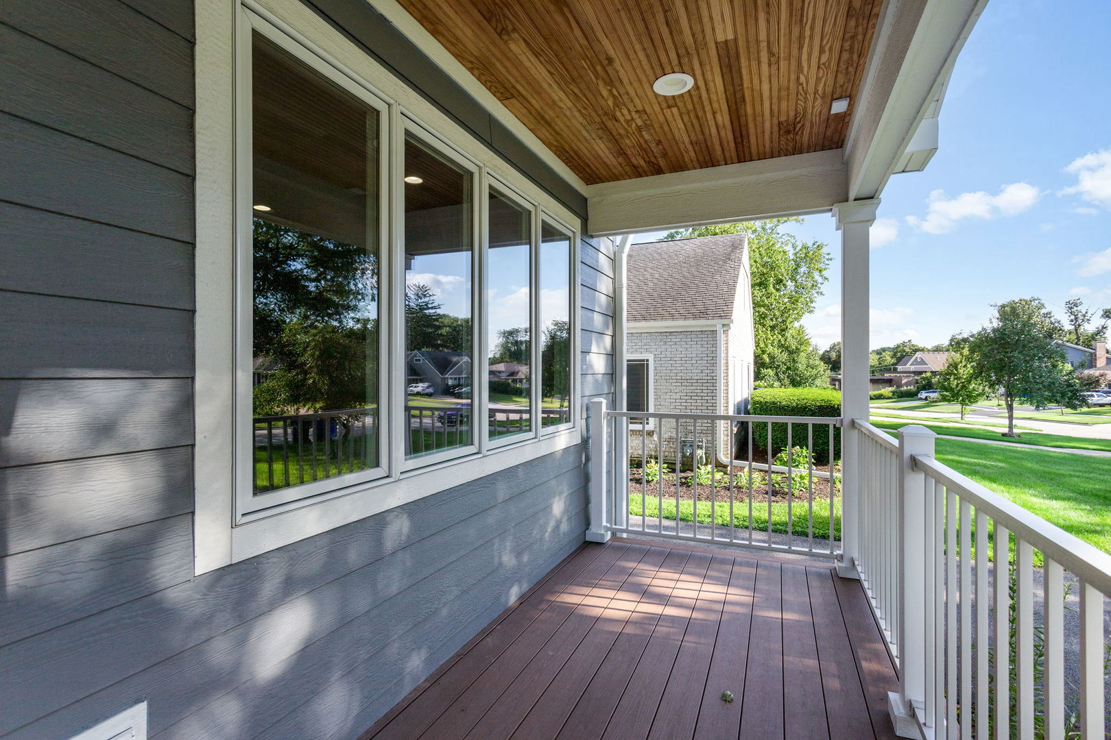 1113 S Gables Boulevard Property Photo 3