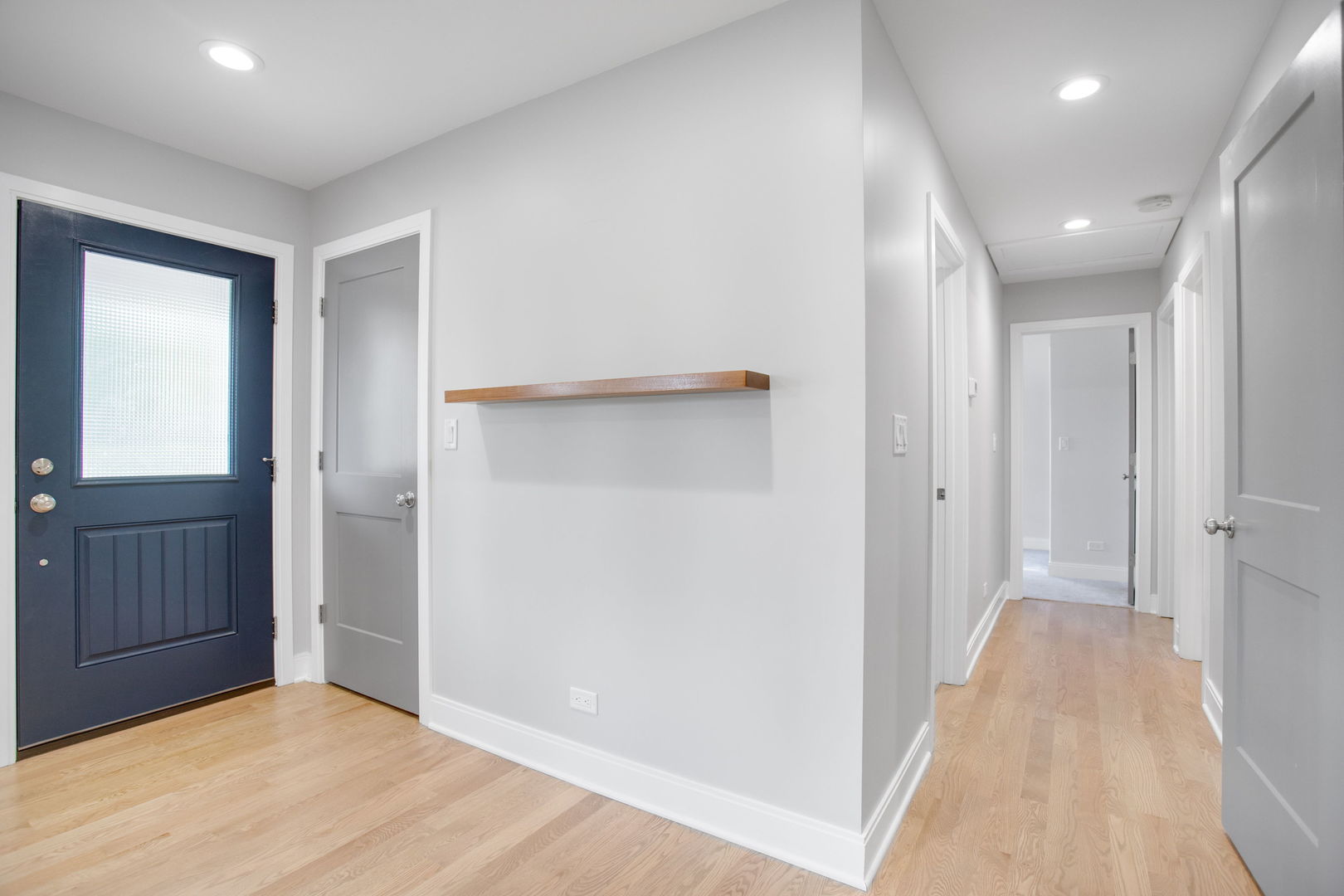 1113 S Gables Boulevard Property Photo 11