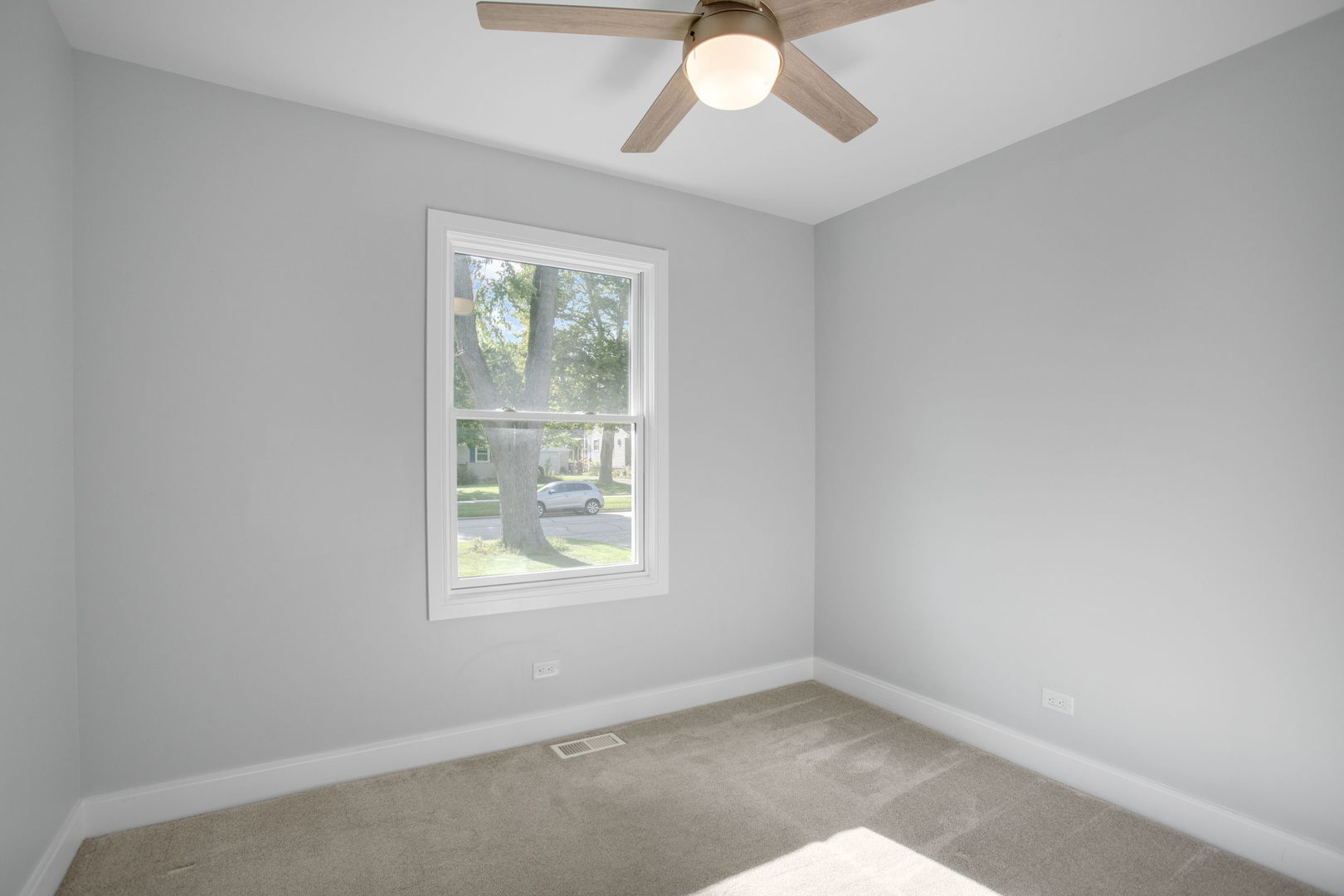 1113 S Gables Boulevard Property Photo 15
