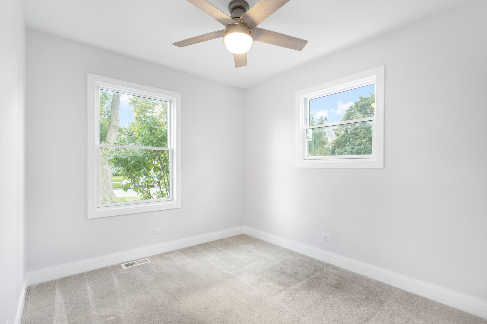 1113 S Gables Boulevard Property Photo 16