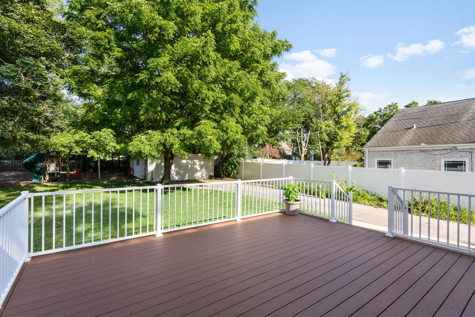 1113 S Gables Boulevard Property Photo 22