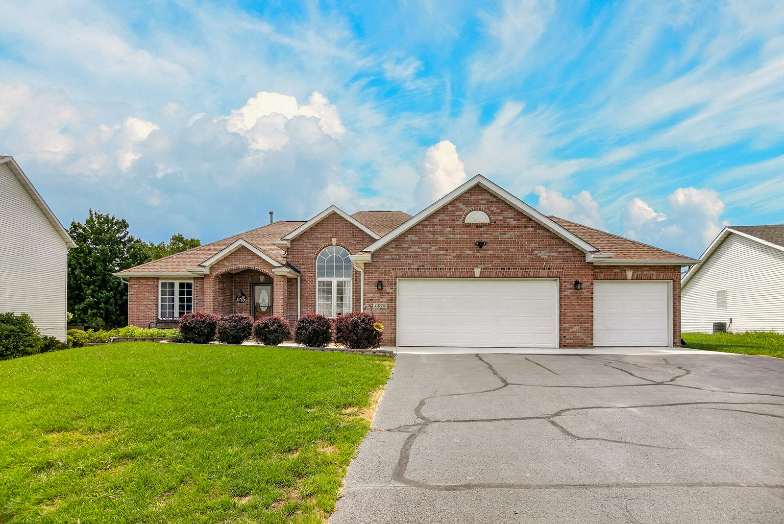 11074 Lemon Grass Lane Property Photo 2