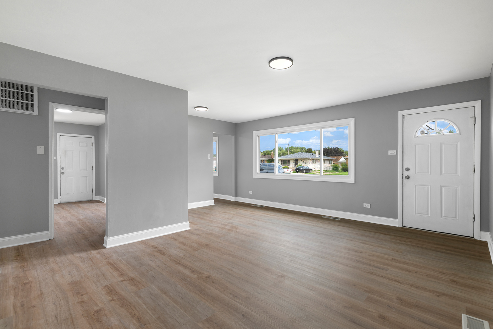 1278 Burnham Avenue Property Photo 5