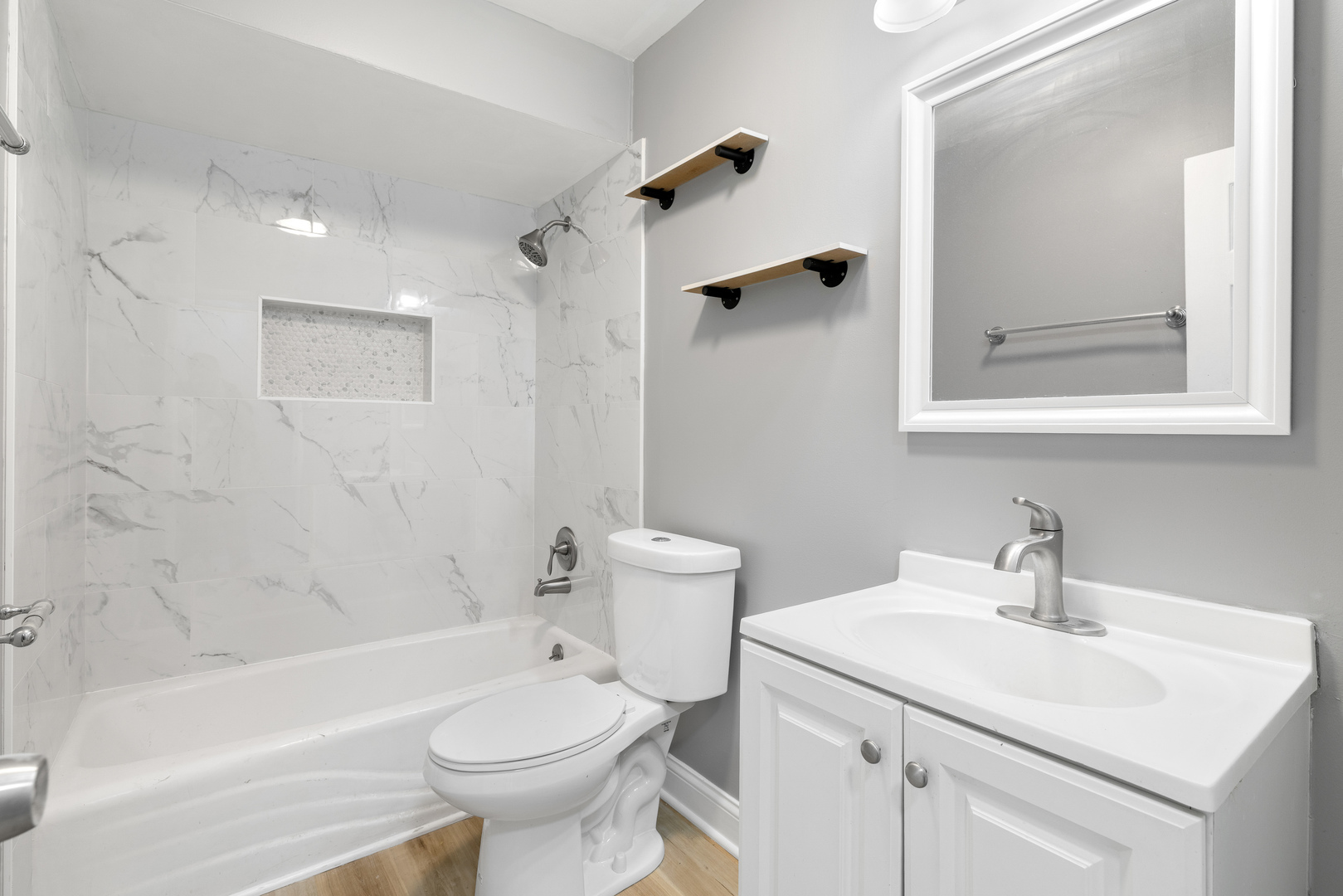 1278 Burnham Avenue Property Photo 18