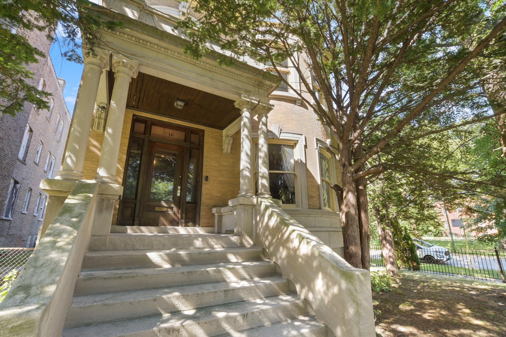 1036 W Garfield Boulevard Property Photo 1