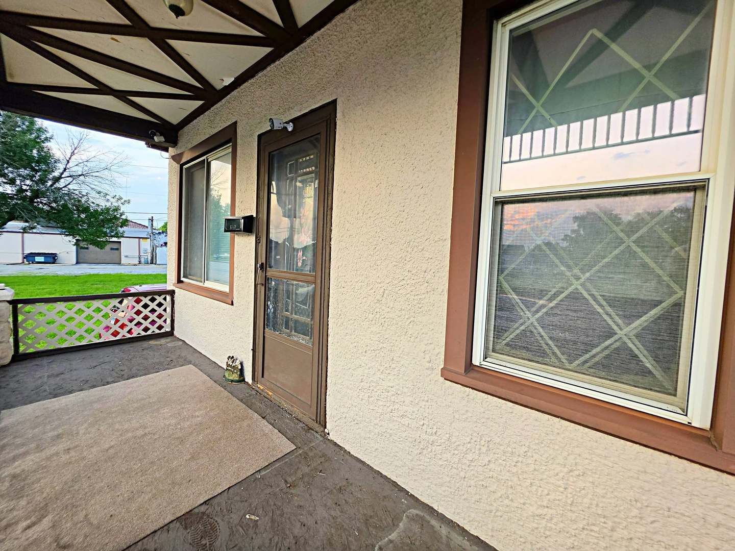 487 Wentworth Avenue Property Photo 3