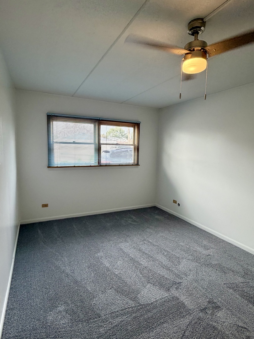 4420 W 111th Street 104 Property Photo 5