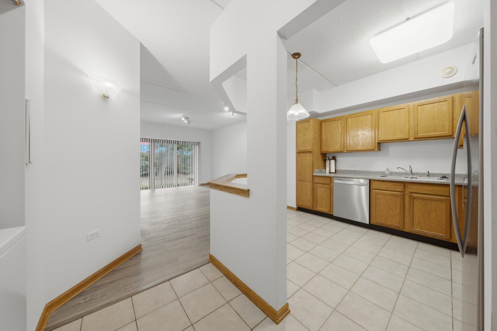 515 Main Street 203 Property Photo 5