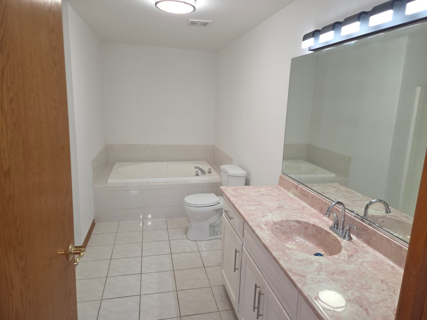 6506 Pine Trail Lane 4 Property Photo 13