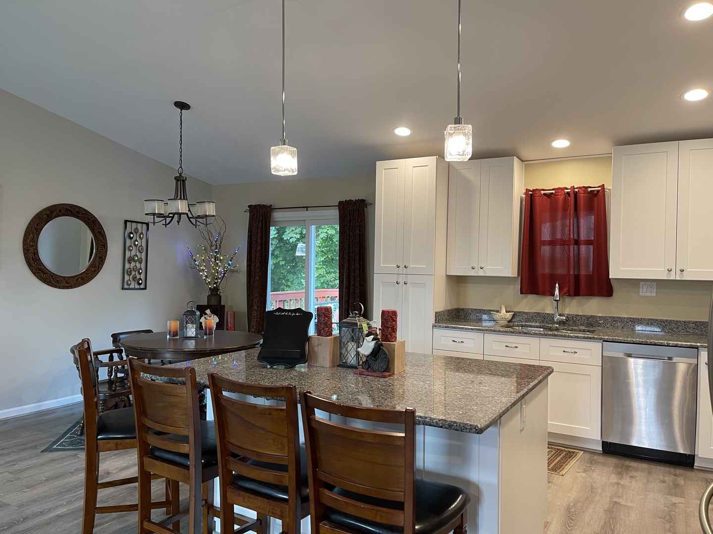 1695 Berkshire Street Property Photo 3