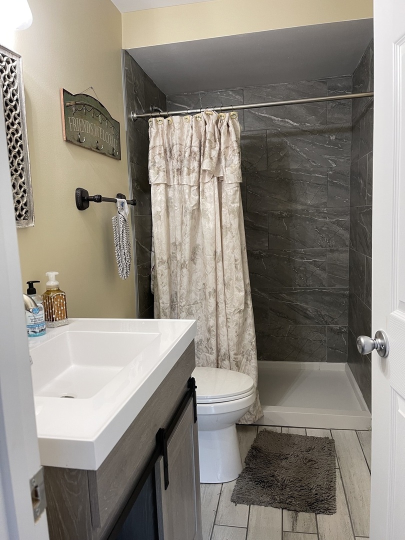 1695 Berkshire Street Property Photo 21