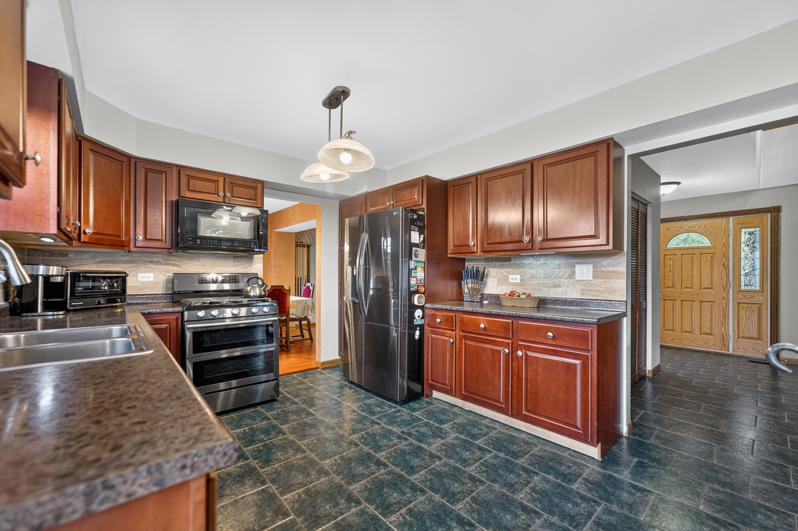 551 Foxford Road Property Photo 9