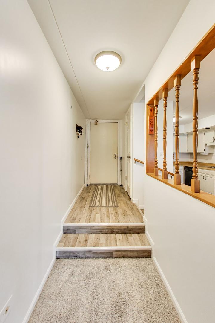 18559 Escanaba Avenue 101 Property Photo 3