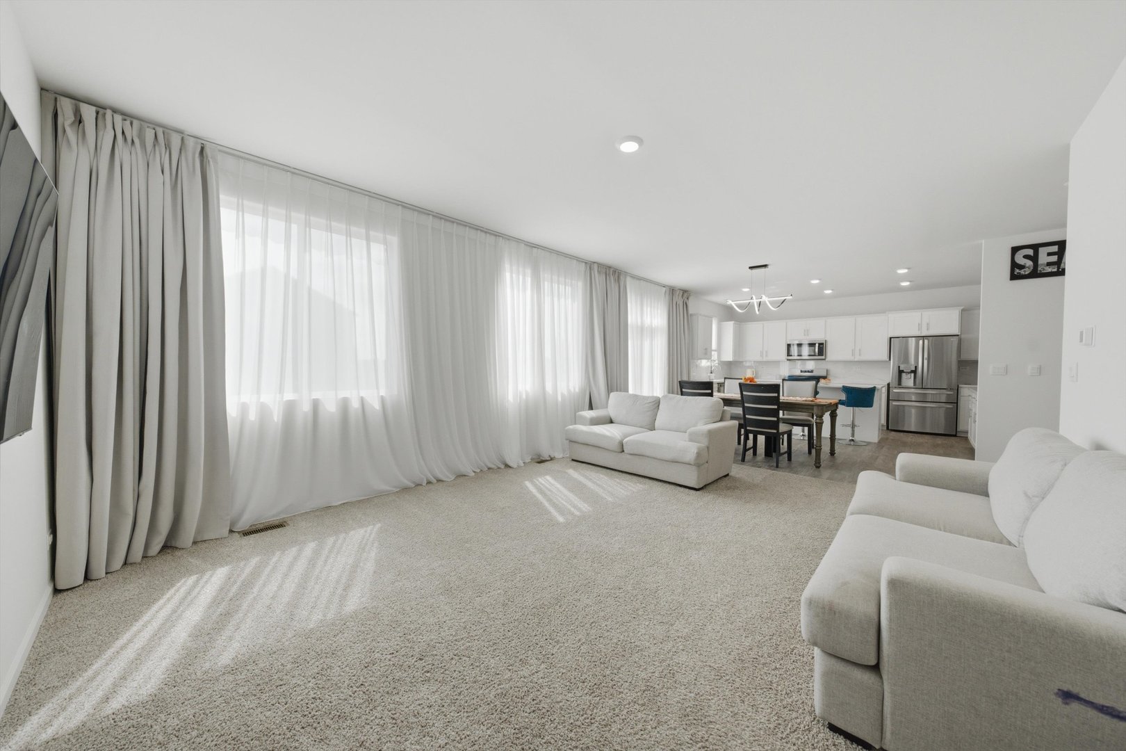 501 Sequoia Court Property Photo 8