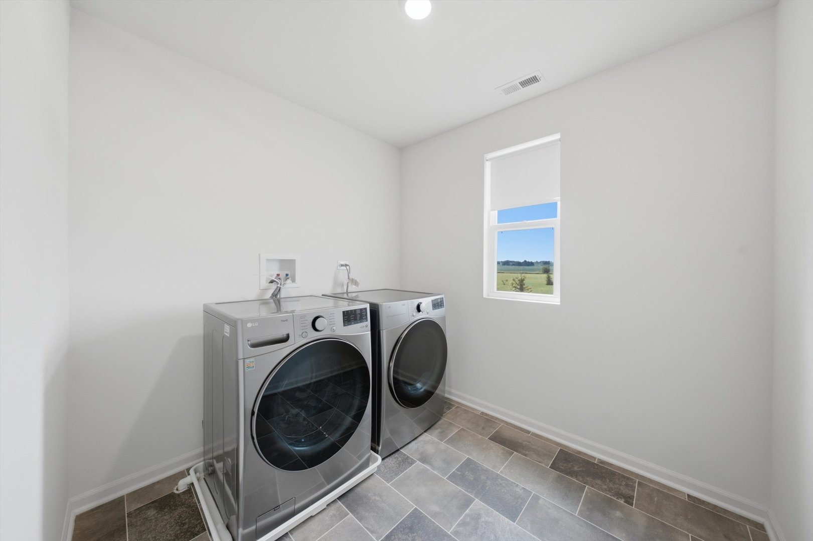 501 Sequoia Court Property Photo 18