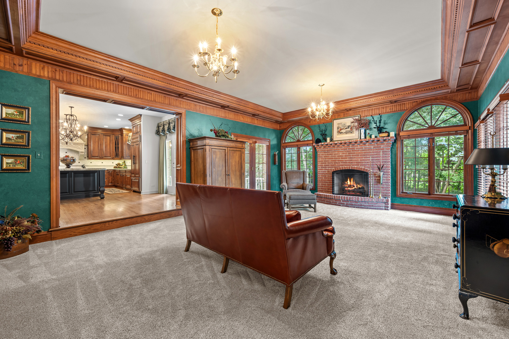 713 Fox Glen Drive Property Photo 16