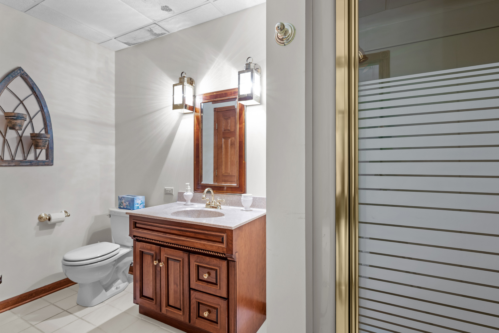 713 Fox Glen Drive Property Photo 44
