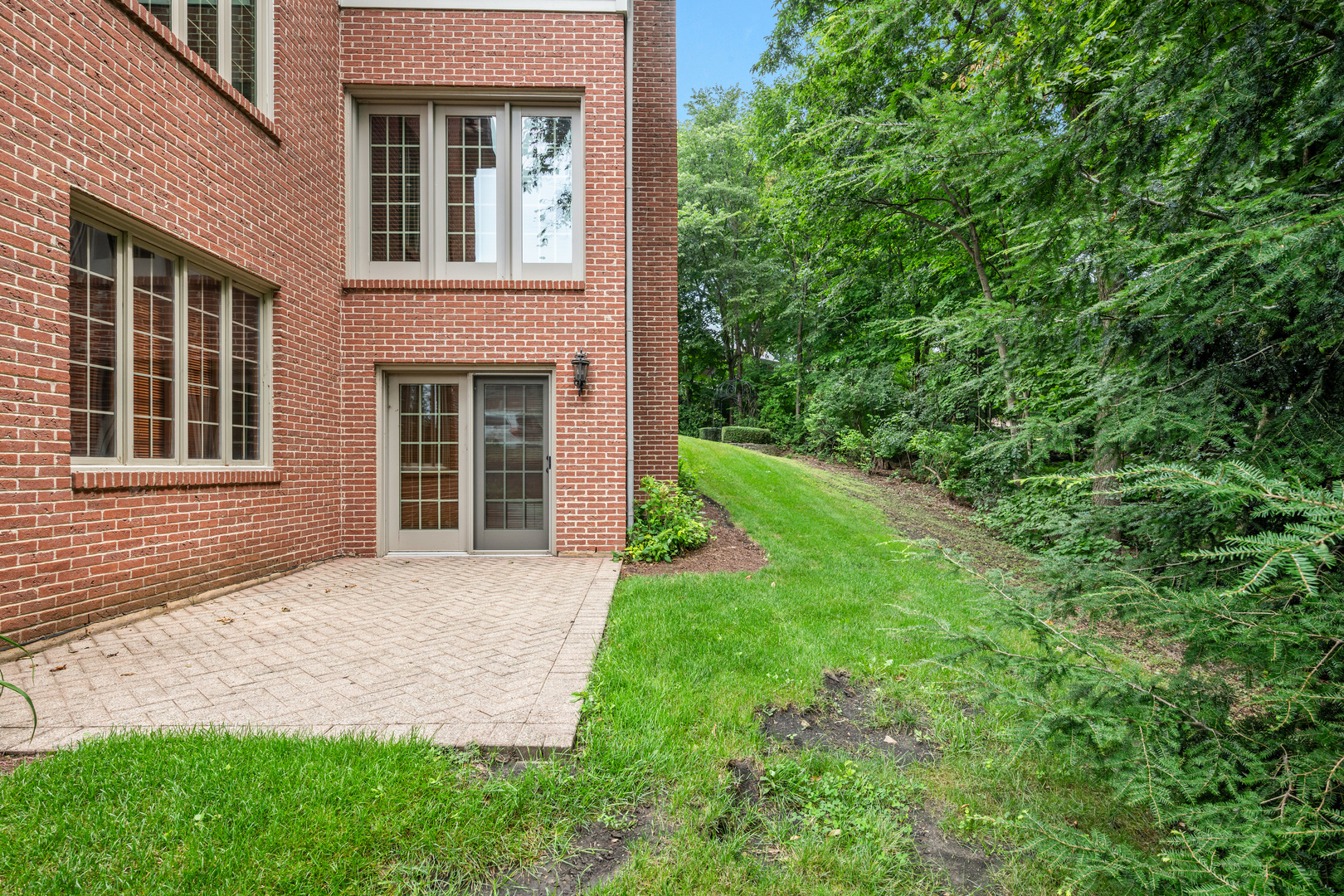 713 Fox Glen Drive Property Photo 46