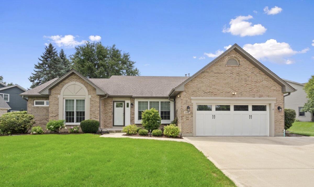 644 Country Club Drive Property Photo 3