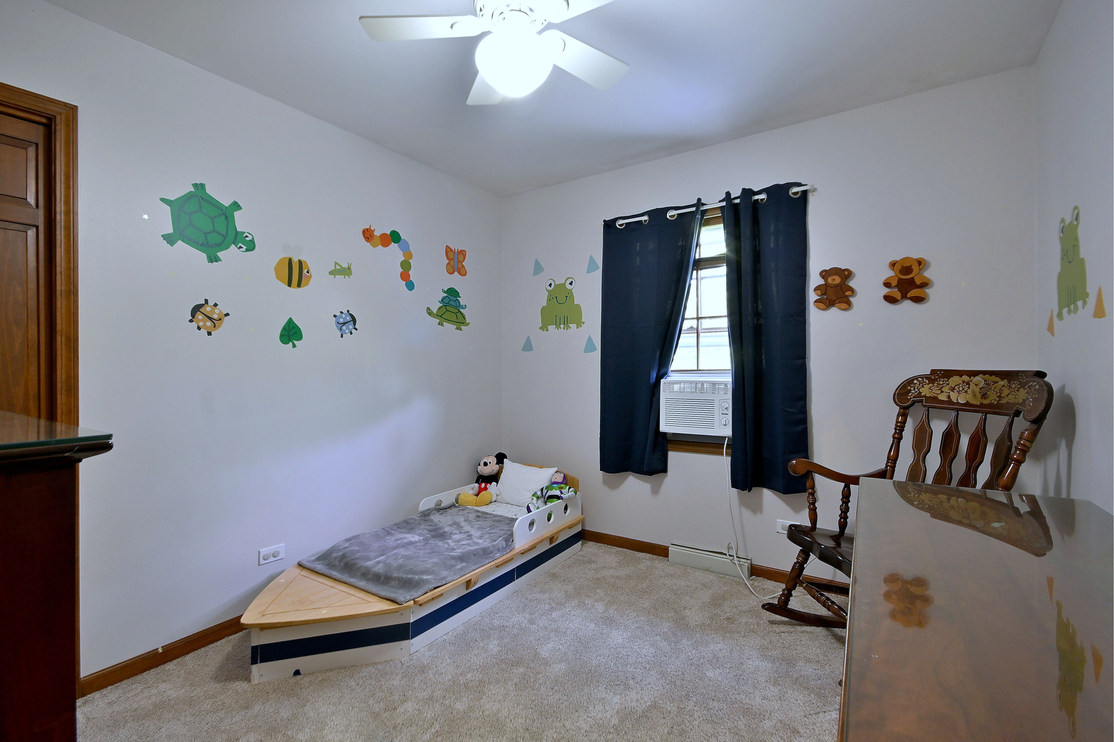 27w168 Chartwell Drive Property Photo 28