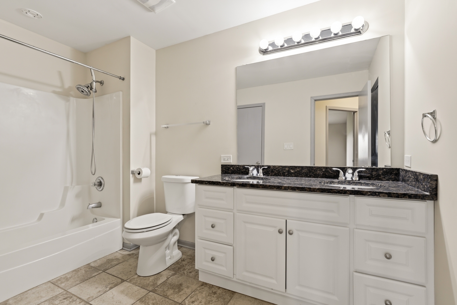 22977 Westwind Drive Property Photo 17