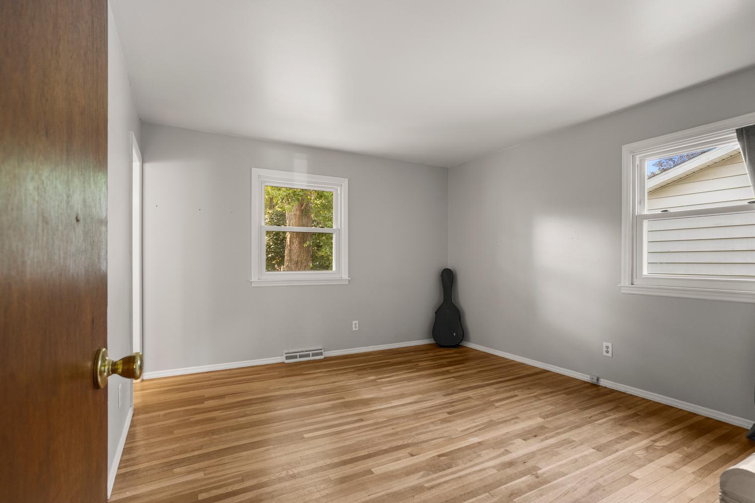 2305 Glenoak Drive Property Photo 21