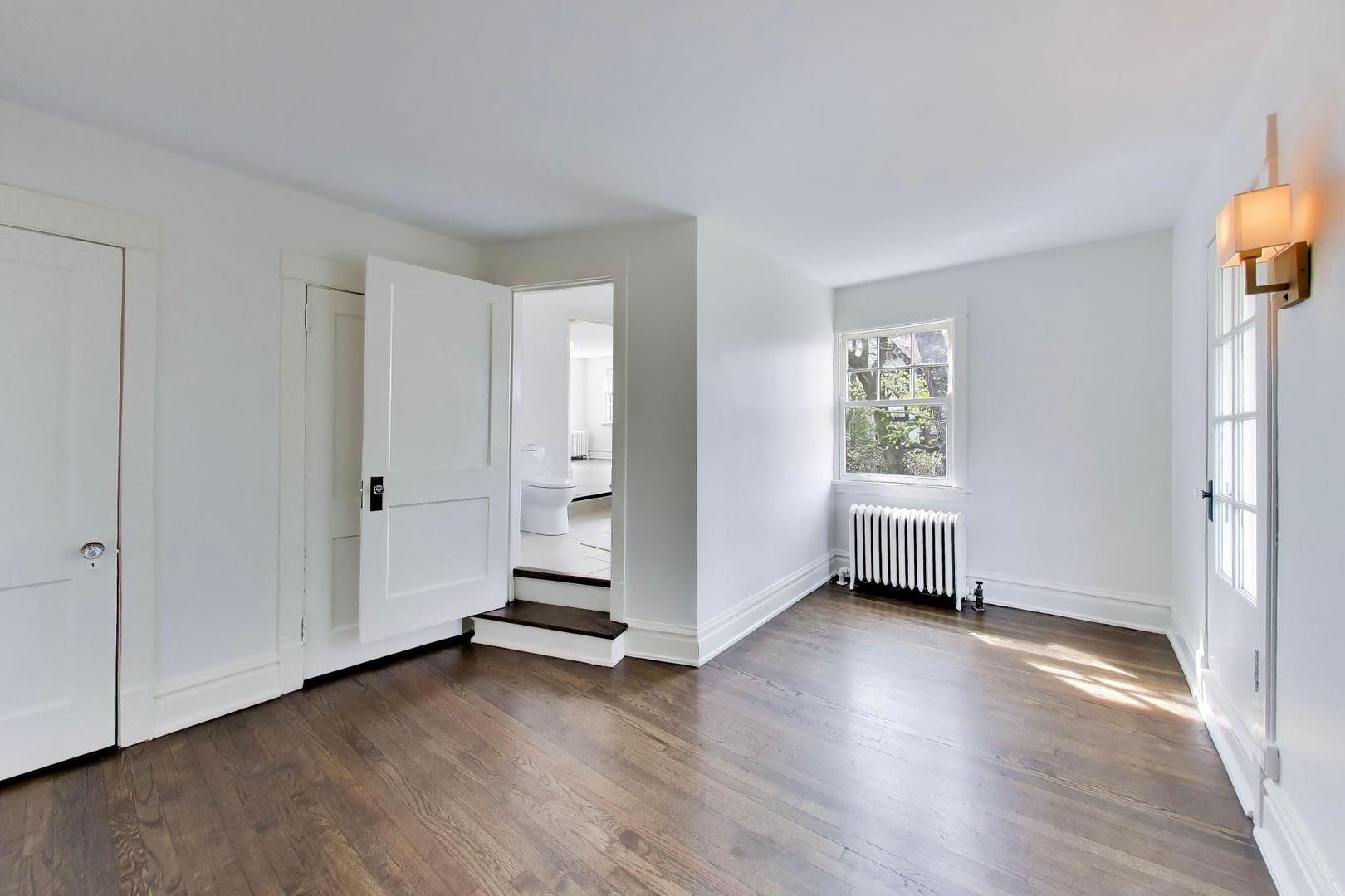 1046 Ridge Street Property Photo 36