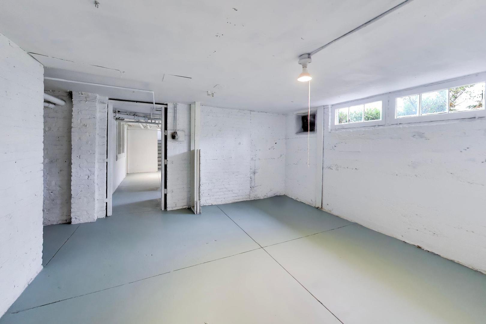 1046 Ridge Street Property Photo 47