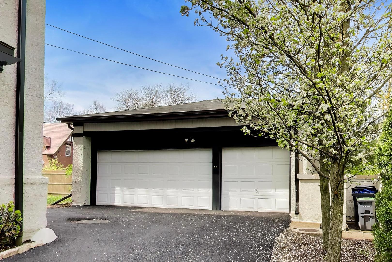 1046 Ridge Street Property Photo 57