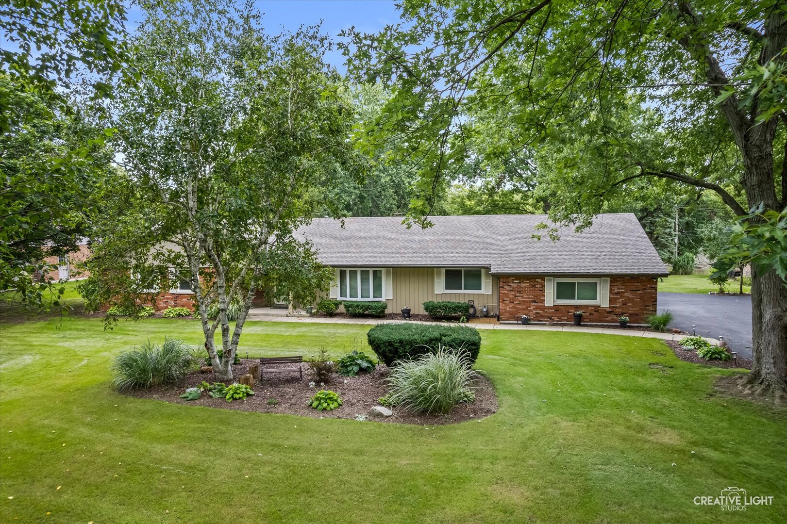 120 Riverview Court Property Photo 3