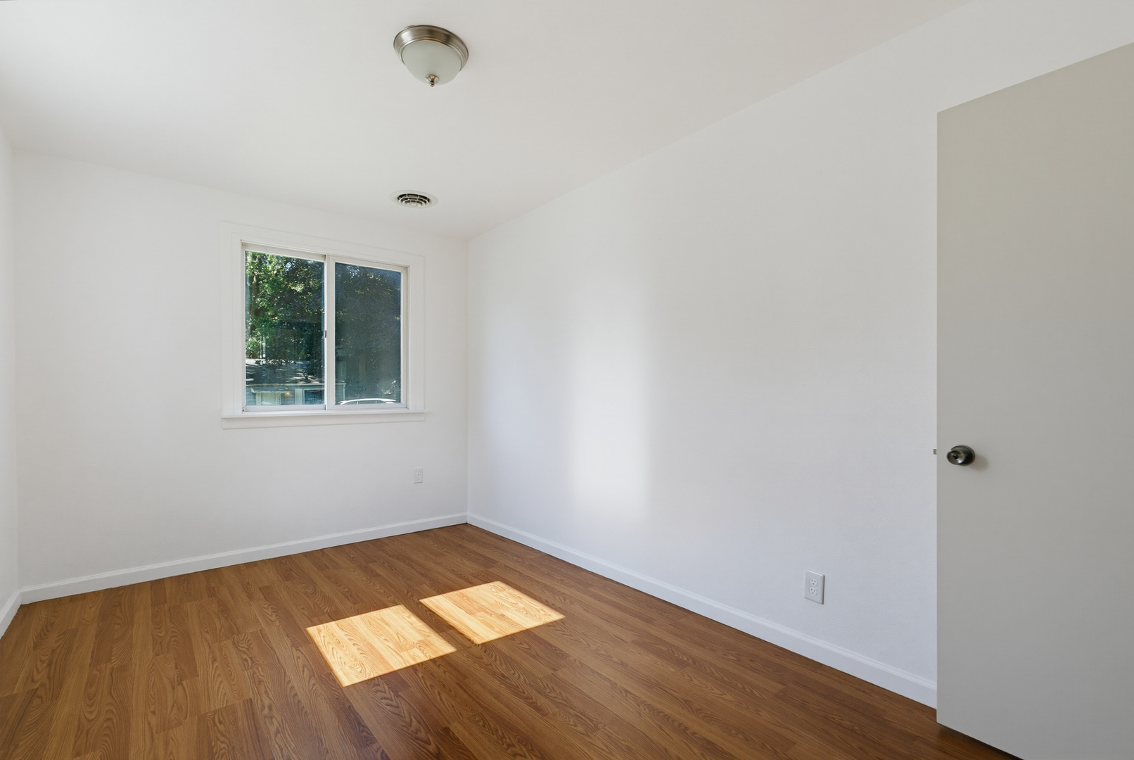3803 11th Avenue Property Photo 20