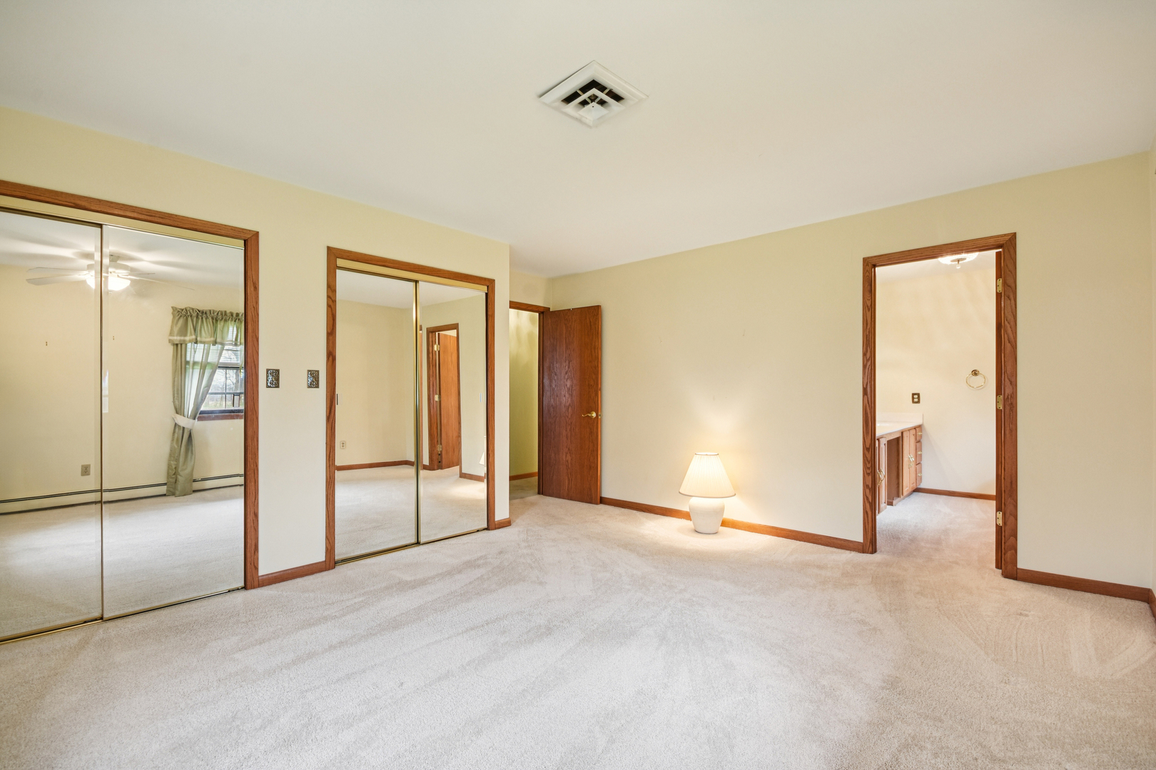 407 Ottawa Street Property Photo 20
