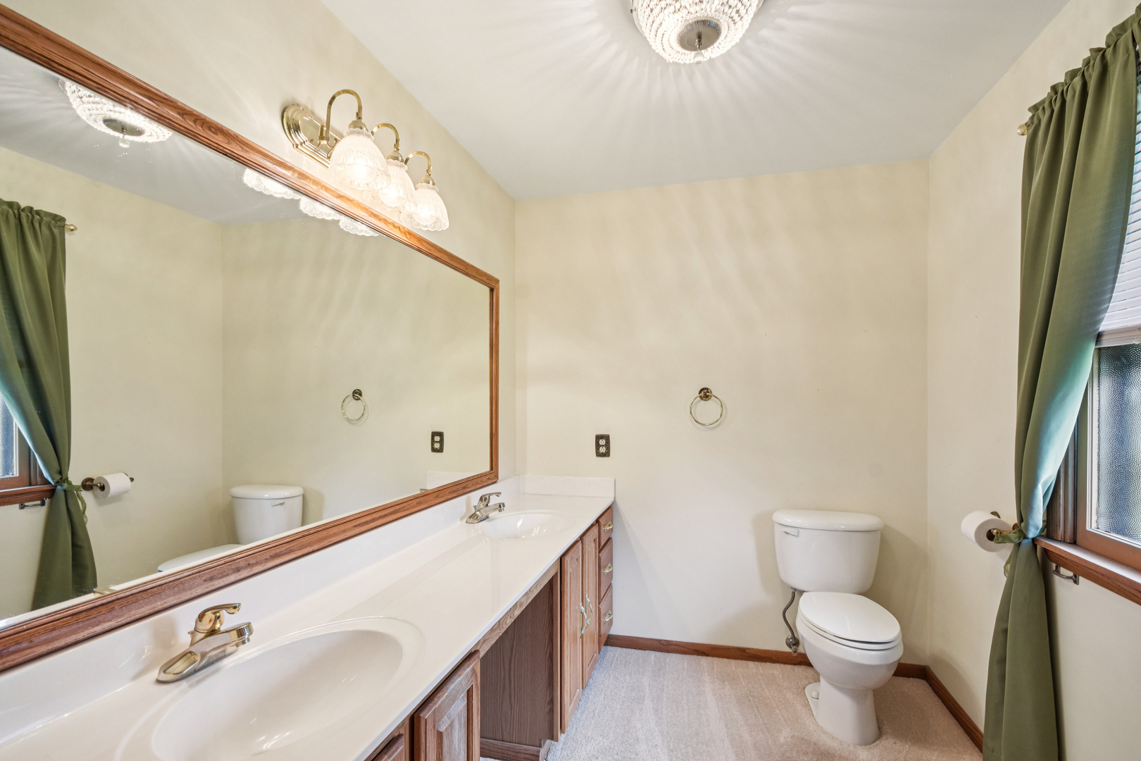 407 Ottawa Street Property Photo 21