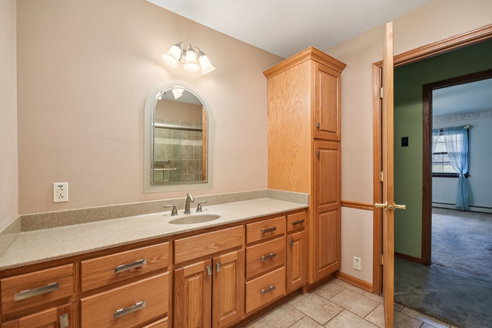 407 Ottawa Street Property Photo 29