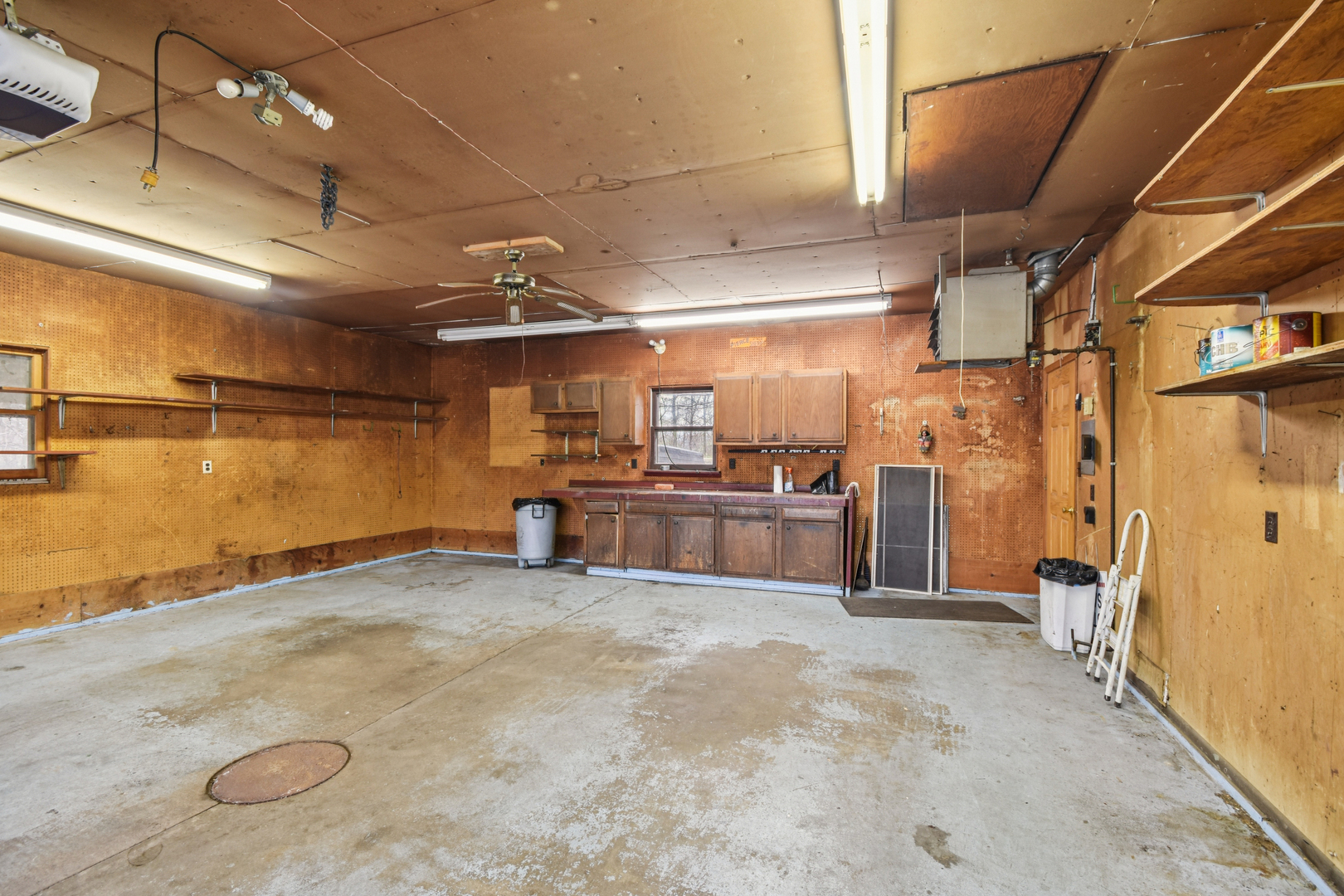 407 Ottawa Street Property Photo 35