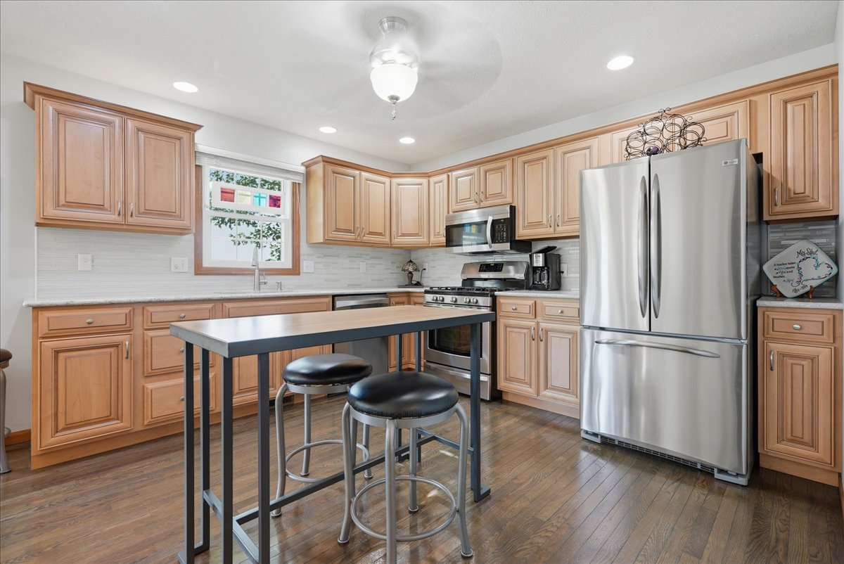 1404 Broad Creek Road Property Photo 11