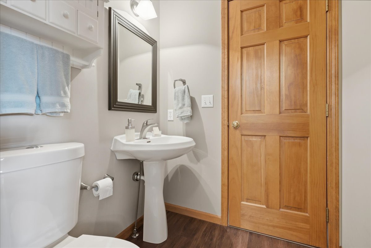 1404 Broad Creek Road Property Photo 19