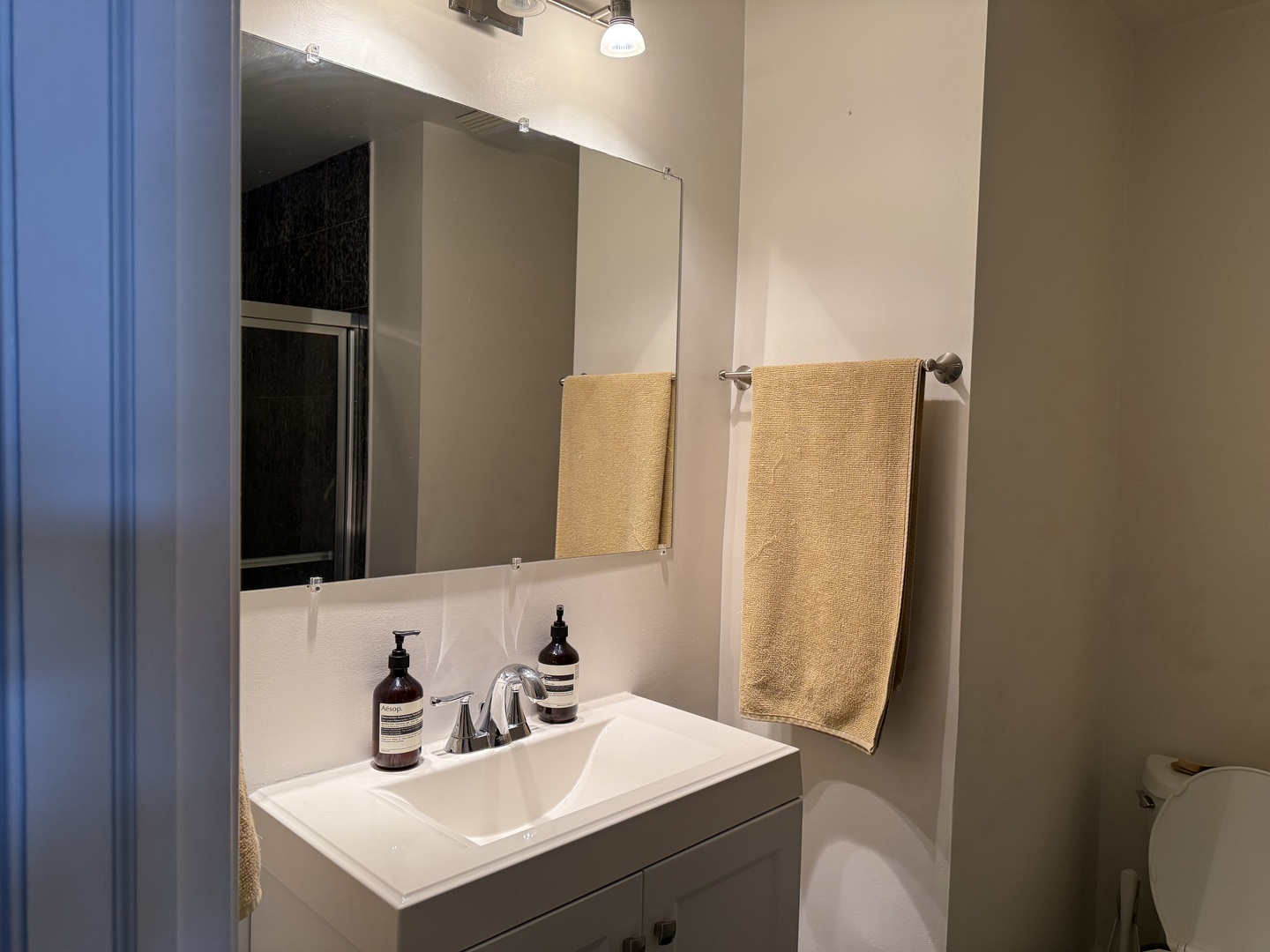 5014 S King Drive 2e Property Photo 17