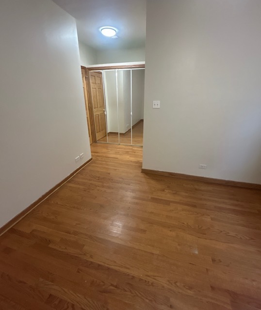 1818 W Chase Avenue 2 Property Photo 10