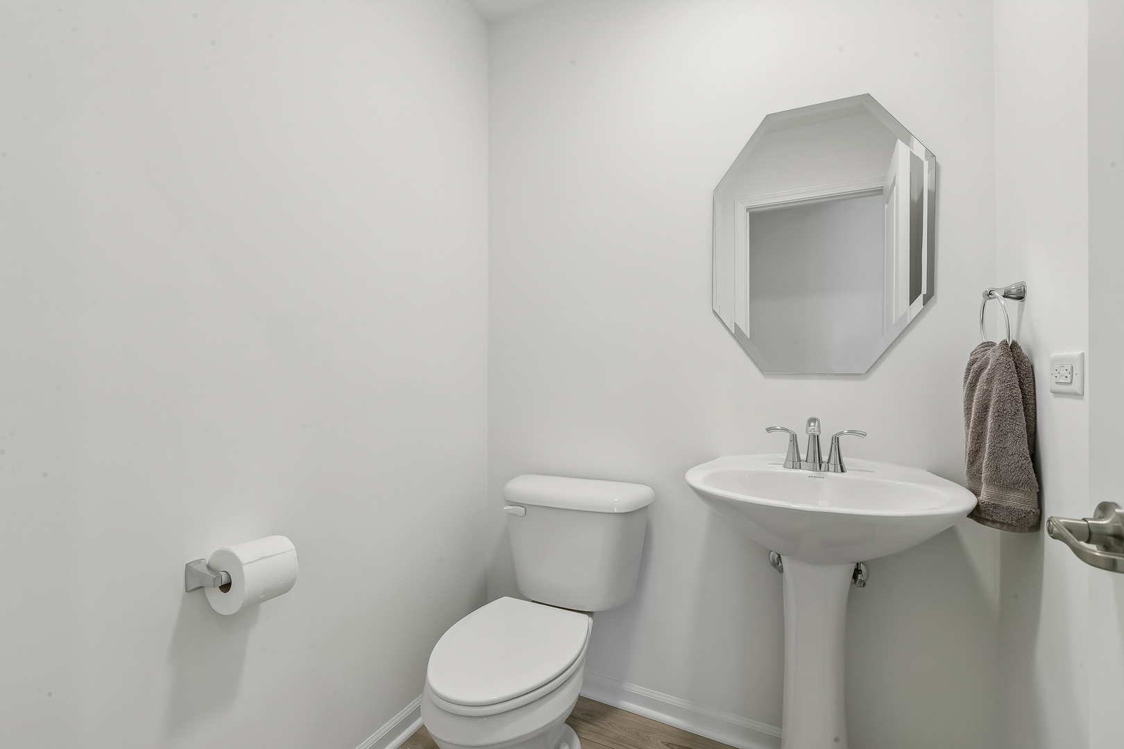 2703 Martini Street Property Photo 13
