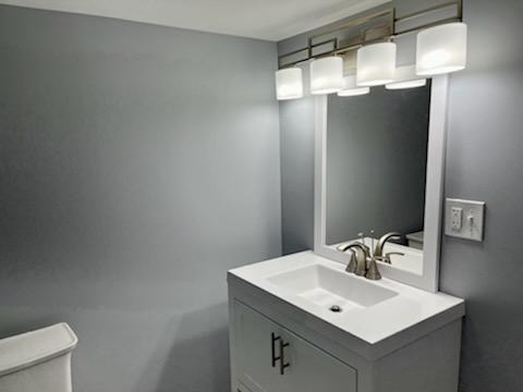 9334 S Paxton Avenue Property Photo 12