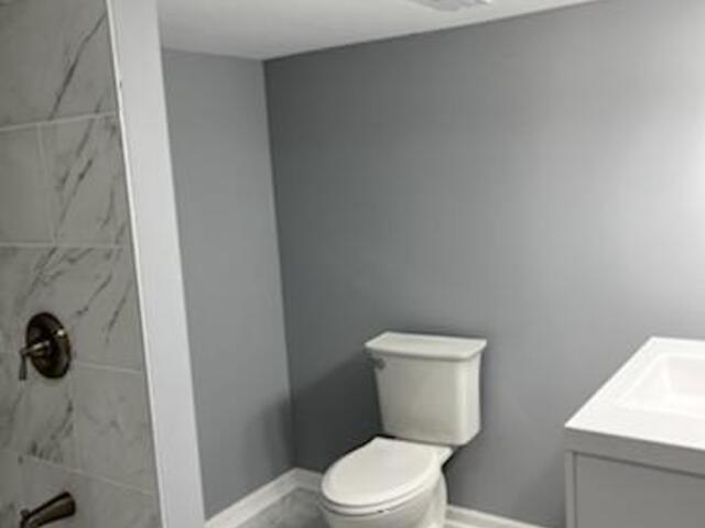 9334 S Paxton Avenue Property Photo 17