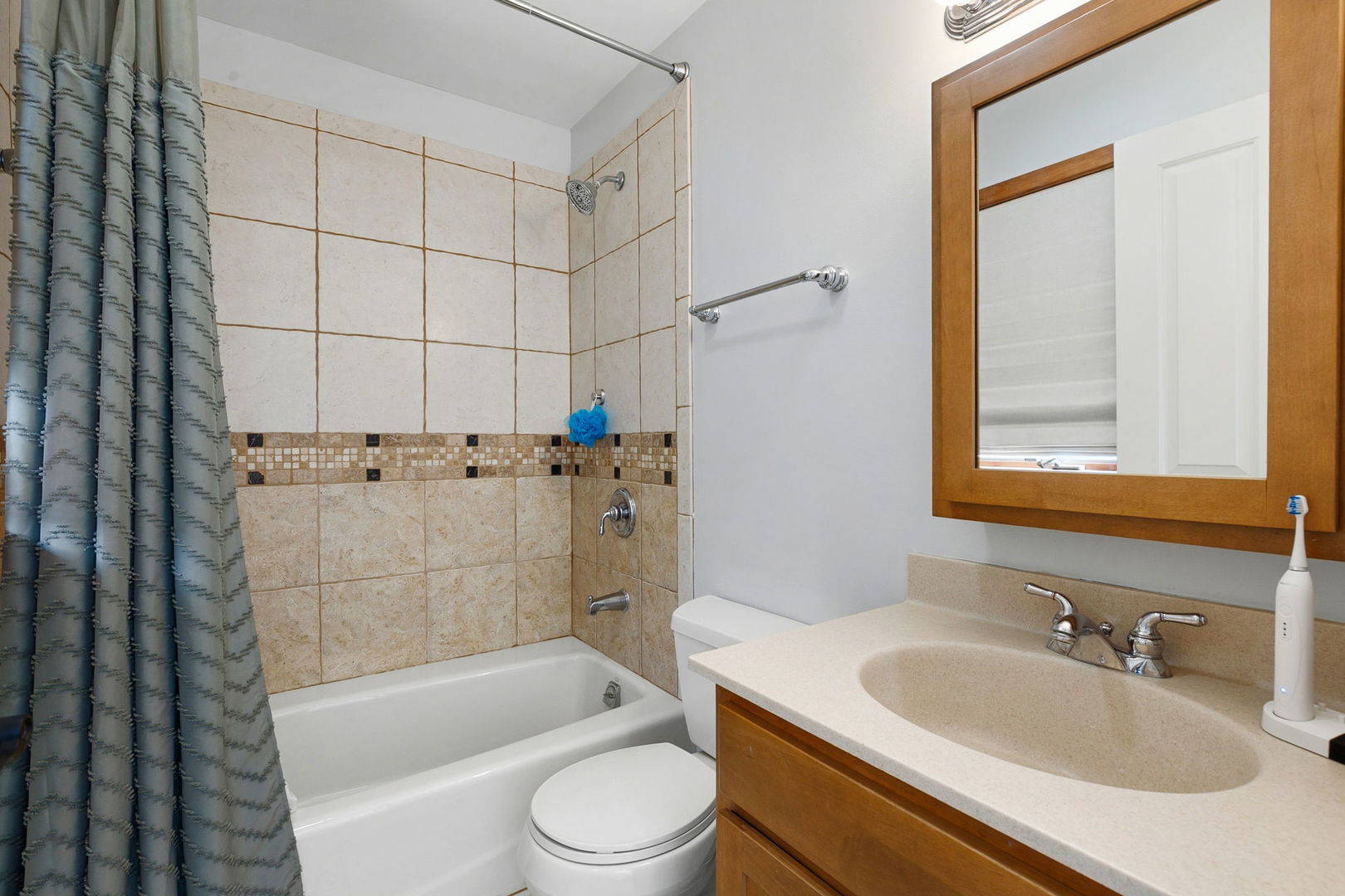 25138 W Lake Avenue Property Photo 21