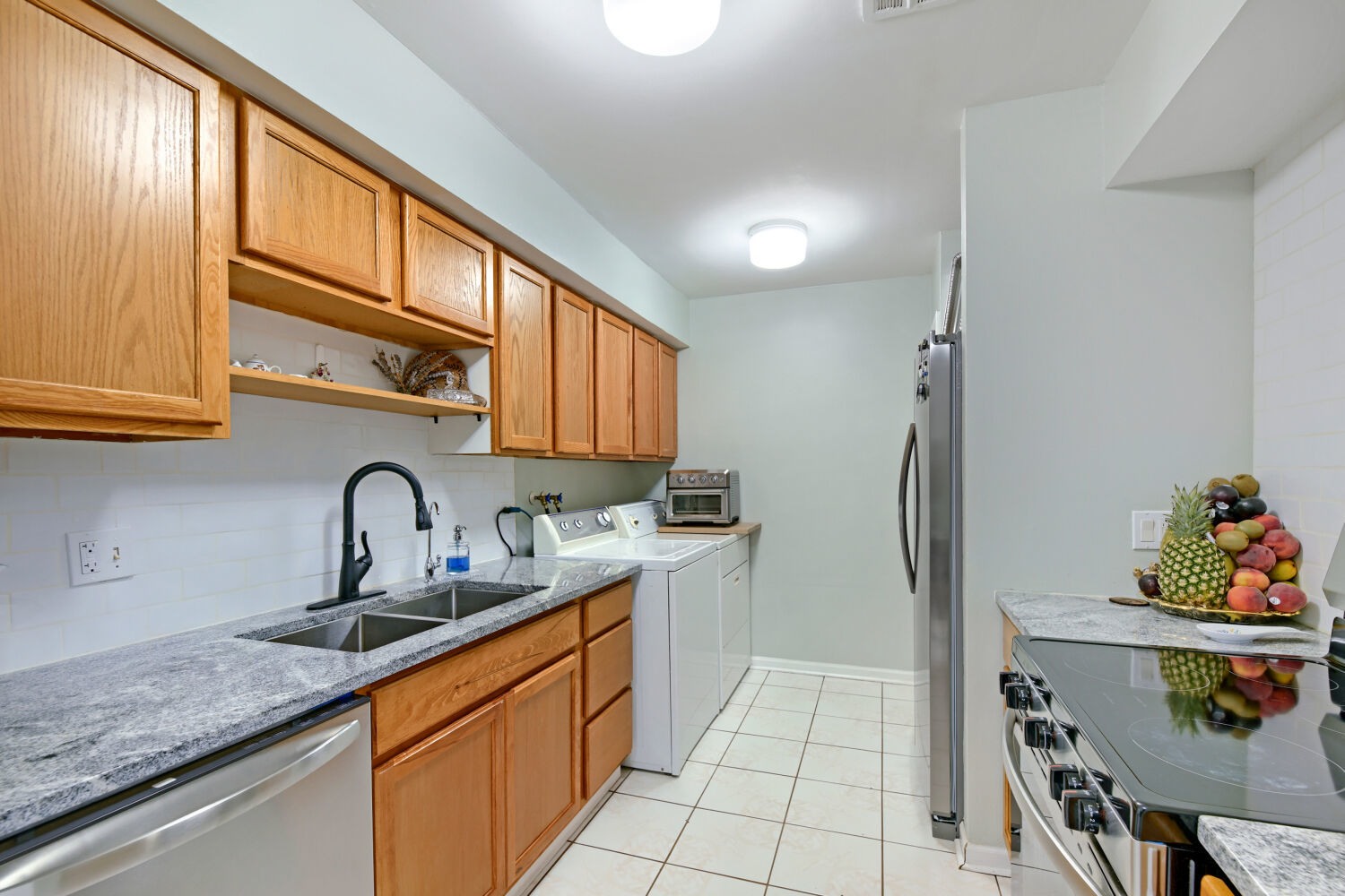 1301 N Glen Circle D Property Photo 7