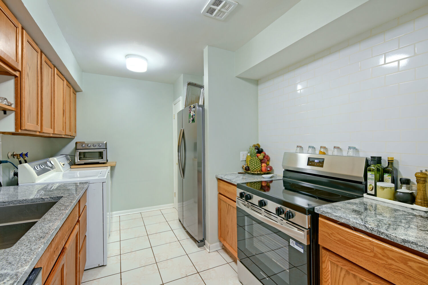 1301 N Glen Circle D Property Photo 8