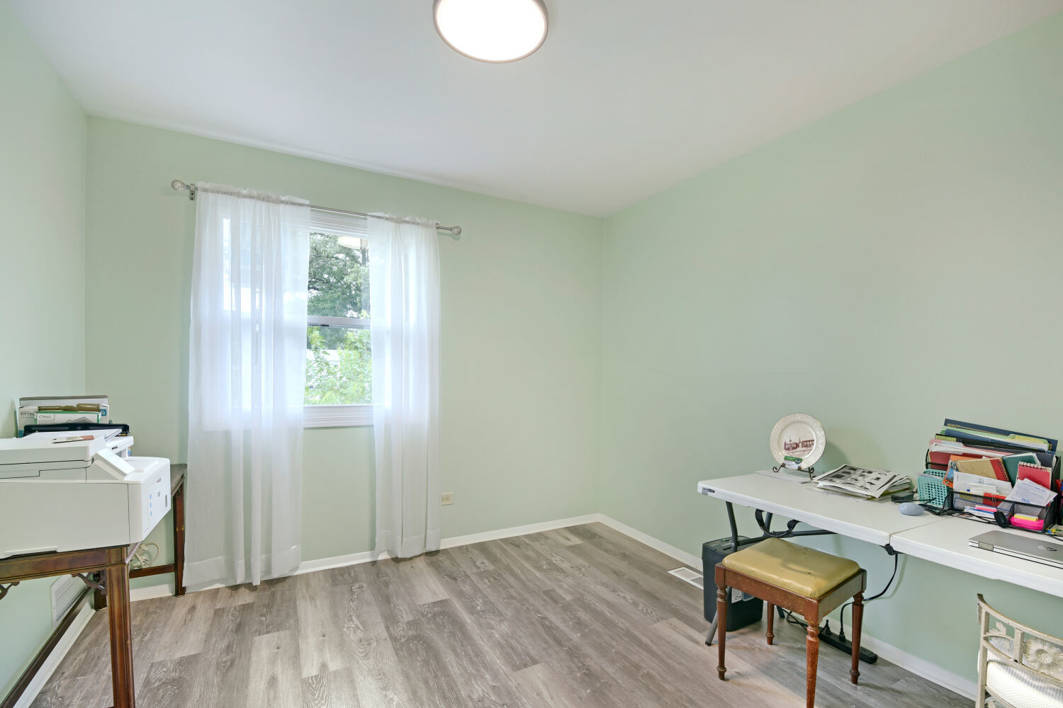 1301 N Glen Circle D Property Photo 15