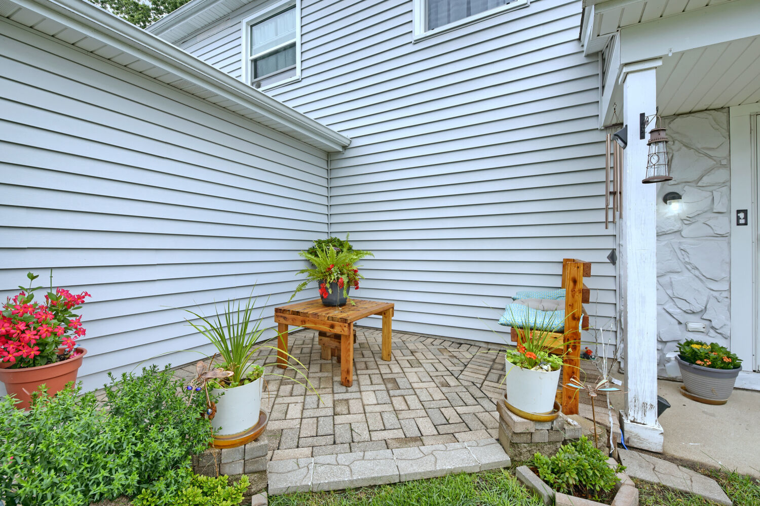 1301 N Glen Circle D Property Photo 17
