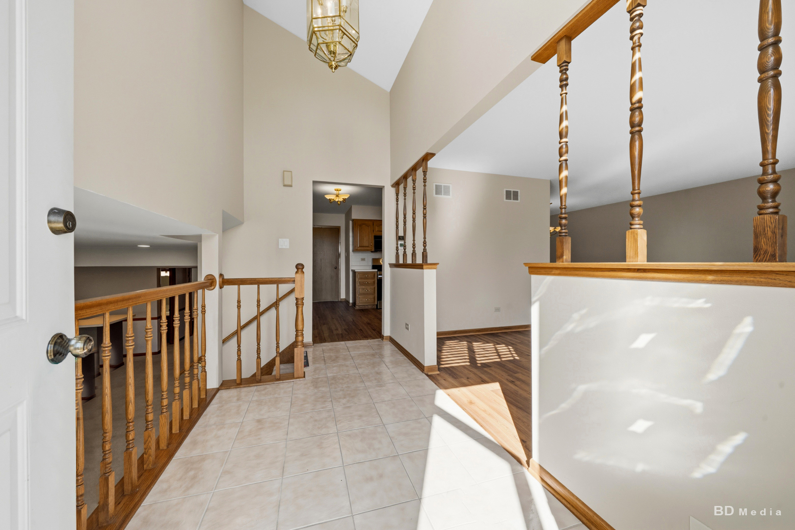 18116 John Charles Drive Property Photo 4
